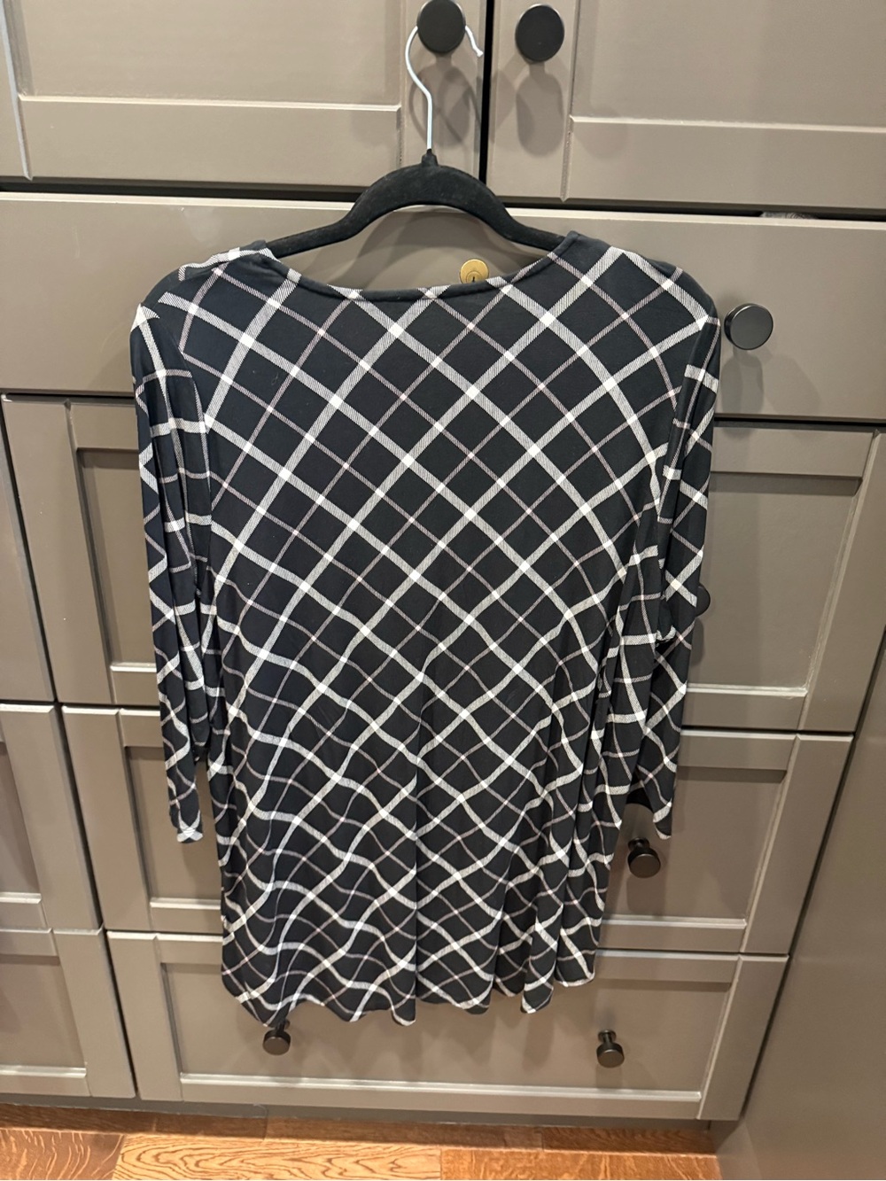 Penningtons Black and White Plaid V-Neck Tunic - Picture 3 of 3